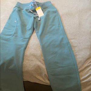 Brand new figs sold out hydro green bottom kade xs